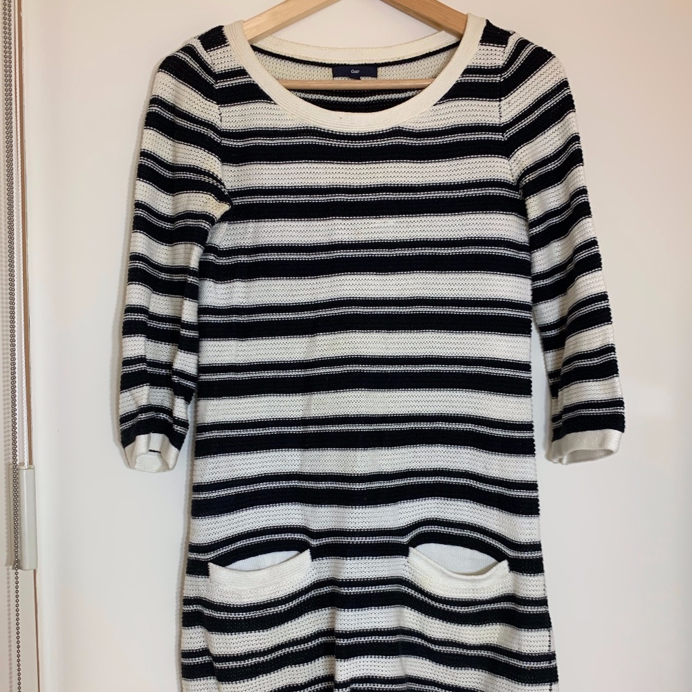 GAP striped cream colored sweater dress